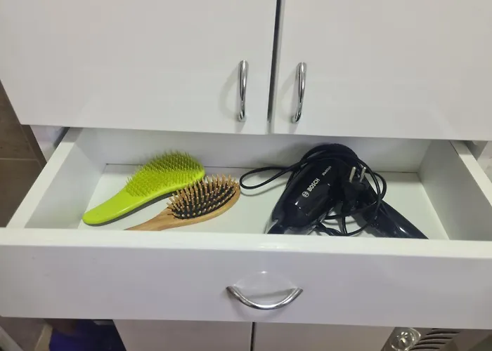 Jovana - Self Check In ヴィラ Čačak